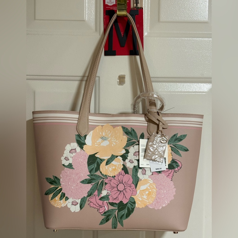 Anne Klein Bonded Large Tote with Pouch - Picture 3 of 17